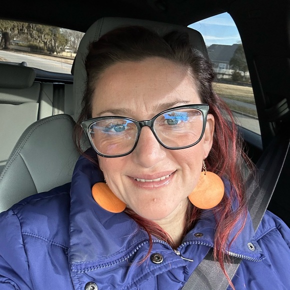 Meet your Posher, Jamie - Picture 3 of 5